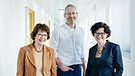 Dr. Marianne Koch, Klaus Schneider, Ulrike Ostner | Bild: BR / Julia Müller
