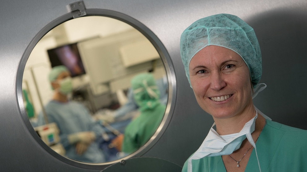 Erste Gebärmuttertransplantation in Deutschland | Bild: dpa-Bildfunk