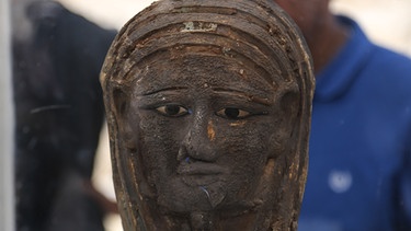 Mumien-Maske, Sakkara - Symbolbild | Bild: picture alliance/dpa | Mohamed El Raai