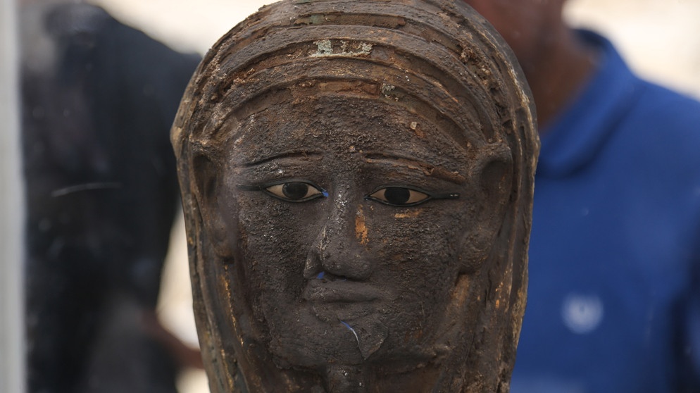 Mumien-Maske, Sakkara - Symbolbild | Bild: picture alliance/dpa | Mohamed El Raai