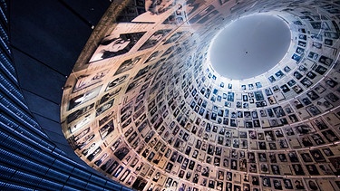 Halle der Namen in der Holocaust-Gedenkstätte Yad Vashem   | Bild: Rolf Vennenbernd dpa-Bildfunk 