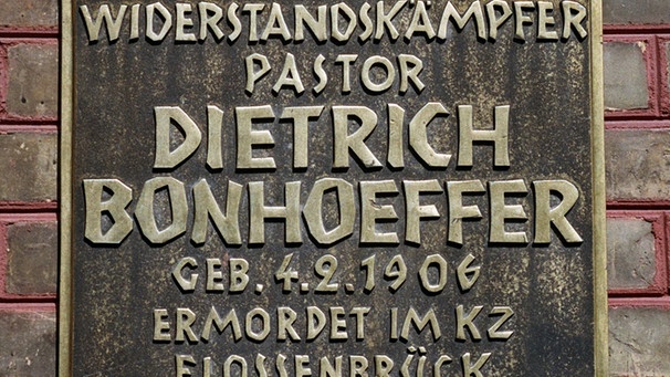 Gedenkstätte für Friedrich Bonhoeffer | Bild: picture-alliance/dpa