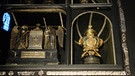 Die Urne, auch Herzschale genannt, die das Herz von König Ludwig II beinhaltet, steht in der Gnadenkapelle des oberbayerischen Wallfahrtsortes Altötting | Bild: picture-alliance/dpa/Andreas Gebert