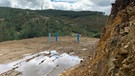 Probebohrungen für Lithium-Abbau in Portugal: Probebohrungen für das Bergwerk haben die idyllische Landschaft bereits schwer geschädigt. | Bild: BR/Jochen Faget
