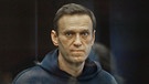Alexej Nawalny 2021 vor einem Gericht in Moskau. | Bild: picture alliance/dpa/TASS | Moscow City Court Press Service