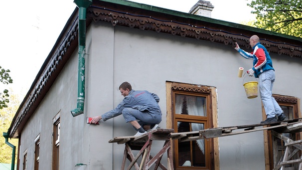 Ein Haus wird renoviert in Kiew , Ukraine .  Copyright: Thomas Koehler/ picture alliance/photothek | Bild: picture alliance / photothek | Thomas Koehler