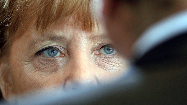 Augen von Angela Merkel | Bild: Michael Sohn/AP/dapd