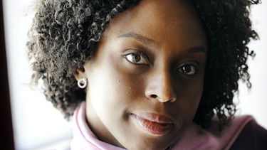 Chimamanda Ngozi Adichie | Bild: picture-alliance/ dpa | Lehtikuva Timo Jaakonaho