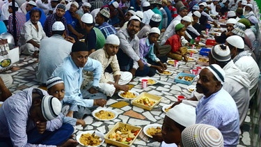 Ramadan in Indien | Bild: picture-alliance/dpa