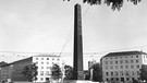 Obelisk auf dem Karolinenplatz in München | Bild: picture-alliance/dpa