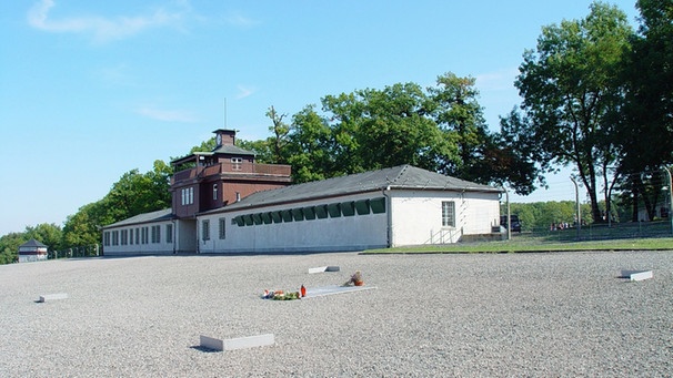 Denkmal für alle Häftlinge des KZ Buchenwald auf dem ehemaligen Appellplatz | Bild: Sammlung Gedenkstätte Buchenwald