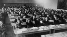 Parlamentarischer Rat - Konstituierende Sitzung am 1. September 1948 | Bild: picture-alliance/dpa