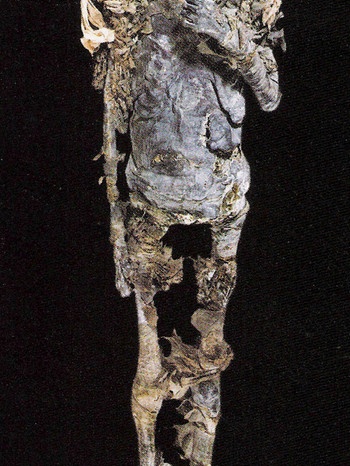 Hatschepsuts Mumie komplett | Bild: picture-alliance/dpa