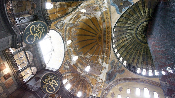 Istanbul ist Konstantinopel: Die Moschee Hagia Sophia | Bild: picture-alliance/dpa