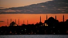 Istanbul bei Sonnenuntergang | Bild: picture-alliance/dpa