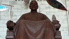 Statue von Chiang Kai-shek in Taipeh | Bild: picture-alliance/dpa