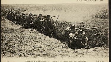 Französische Infanterie im Schützengraben (1914) | Bild: picture-alliance/dpa