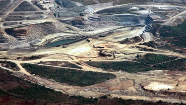Kobaltmine im Kongo | Bild: picture-alliance/dpa