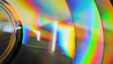 Lichtreflexion auf einer CD | Bild: picture-alliance/dpa