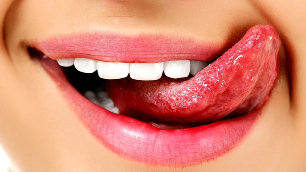 Mund mit Zunge und Zähnen | Bild: colourbox.com