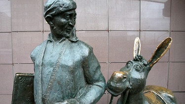 Statue Nasreddin mit Esel | Bild: picture-alliance/dpa