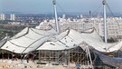 Baustelle des Olympiastadions München, aufgenommen 1972. | Bild: picture-alliance / dpa | Rauchwetter