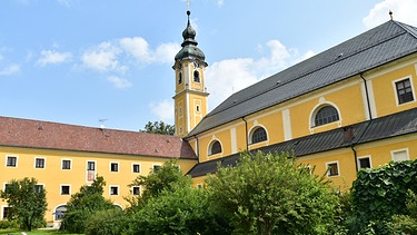 Kloster Reisach in Oberaudorf - Drehort für Tatort | Bild: BR /Wolfgang-Zehentmeier