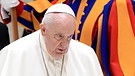 Papst Franziskus, bei Audienz im Feb. 2023  | Bild: dpa-Bildfunk_Andrew Medichini