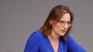 Lisa Badum Obfrau der Grünen im Klima- und Energieausschuss des Bundestages | Bild: picture alliance / Metodi Popow | M. Popow