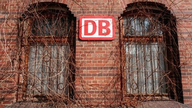 Wittibreut - Bahnhof ohne Bahn - Symbolbild | Bild: picture-alliance/dpa