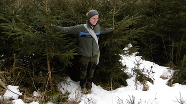 Waldarbeit im Winter mit der Försterin Lisa Schubert | Bild: BR / Angela Braun