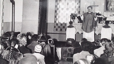 Gottesdienst im Wirtshaus in der Nachkriegszeit | Bild: Thomas Senne