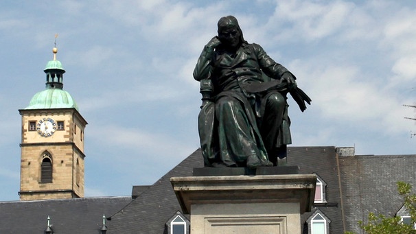 Friedrich Rückert-Denkmal in Schweinfurt | Bild: picture-alliance/dpa