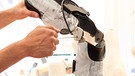 Anfertigung einer Prothese in den Hessing Klinken | Bild: Hessing Stiftung