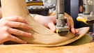 Anfertigung von Schuhwerk in den Hessing Kliniken | Bild: Hessing Stiftung