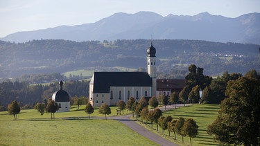 Wallfahrtskirche in Wilparting | Bild: BR-Bild