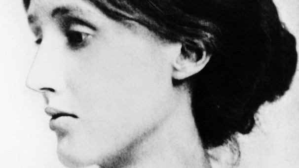 Die britische Schriftstellerin Virginia Woolf | Bild: picture alliance/Photo12