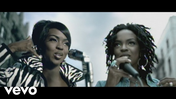 Lauryn Hill - Doo-Wop (That Thing) (Official Video) | Bild: laurynhillvevo (via YouTube)
