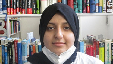 Fatimah Al-Furaiji, Schülerin | Bild: BR-Elmar Tannert
