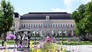 Das Kongress & Theaterhaus Bad Ischl.  | Bild: dpa-Bildfunk/Barbara Gindl