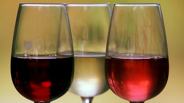 Drei Gläser mit Wein | Bild: colourbox.com