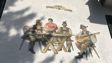 Wandgemälde in Rottach-Egern mit dem Kiem-Pauli | Bild: BR/Petra Martin