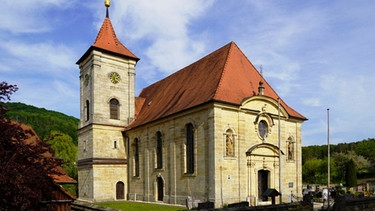 Katholische Pfarrkirche Kreuzauffindung in Kersbach | Bild: Alfons Bernet