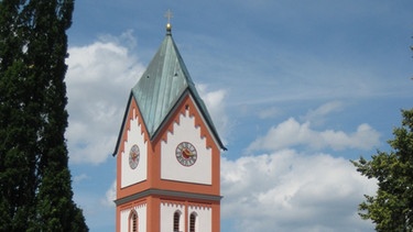 Der Turm der Klosterkirche ist das Wahrzeichen von Scheyern | Bild: Kloster Scheyern