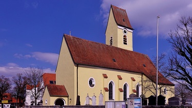 Pfarrkirche Mariä Geburt in Höhenkirchen-Siegertsbrunn | Bild: Peter Zeidler