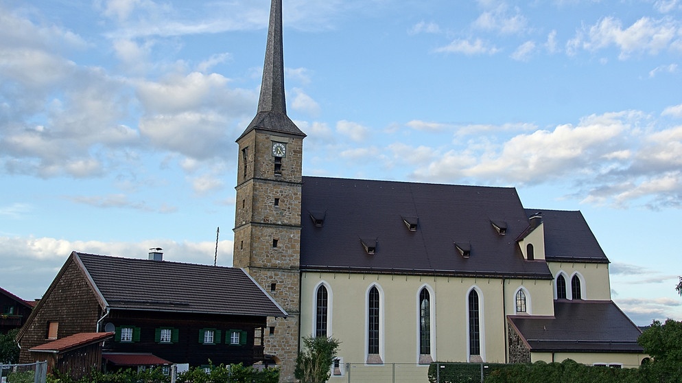 Kath. Pfarrkirche St. Georg in Oberteisendorf | Bild: Gerhard Helminger