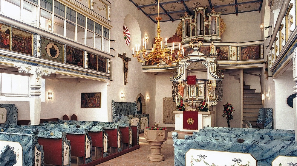 Ev. St. Martinskirche in Töpen in Oberfranken | Bild: Oberfränkischer Ansichtskartenverlag Bouillon GmbH
