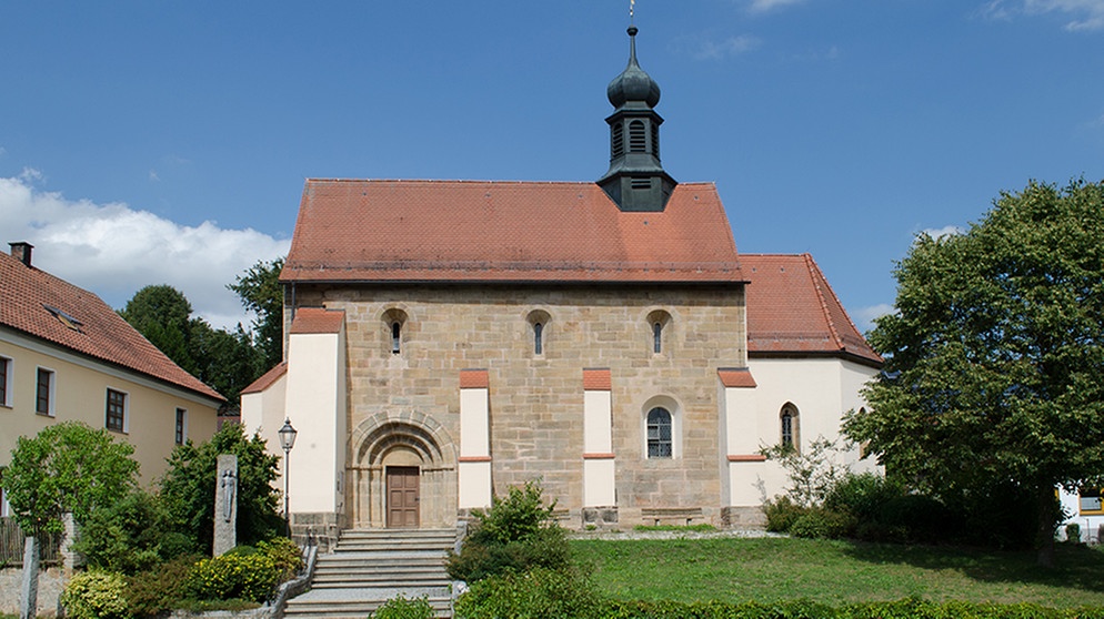 Filialkirche Heilige Drei Könige in Friedersried (bei Stamsried) i.d. Oberpalz | Bild: ZAK Foto / Markt Stamsried