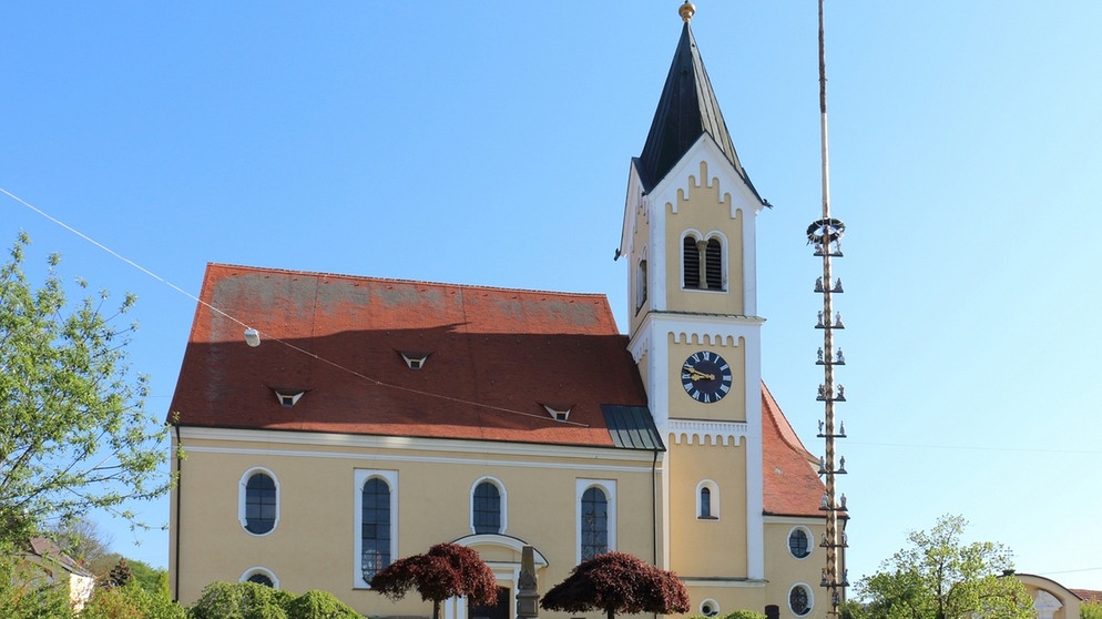 Kath. Pfarrkirche Peter und Paul in Ziemetshausen | Bild: Armin Reinsch