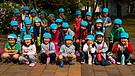 Grundschulkinder in Nagasaki, Japan | Bild: picture alliance / imageBROKER | Michael Runkel